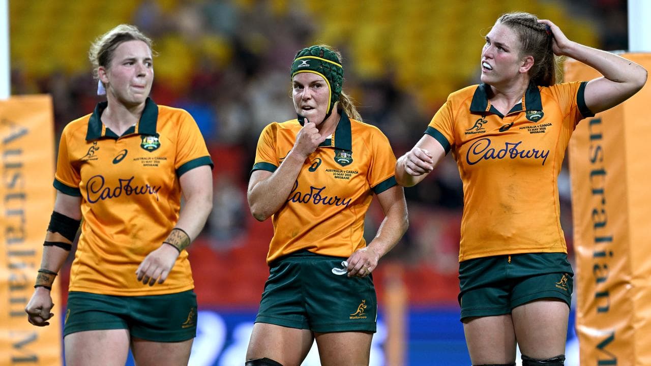 Disappointed Australia players.