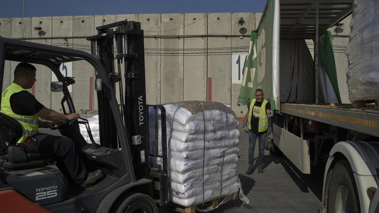 Truck carrying aid for Gaza