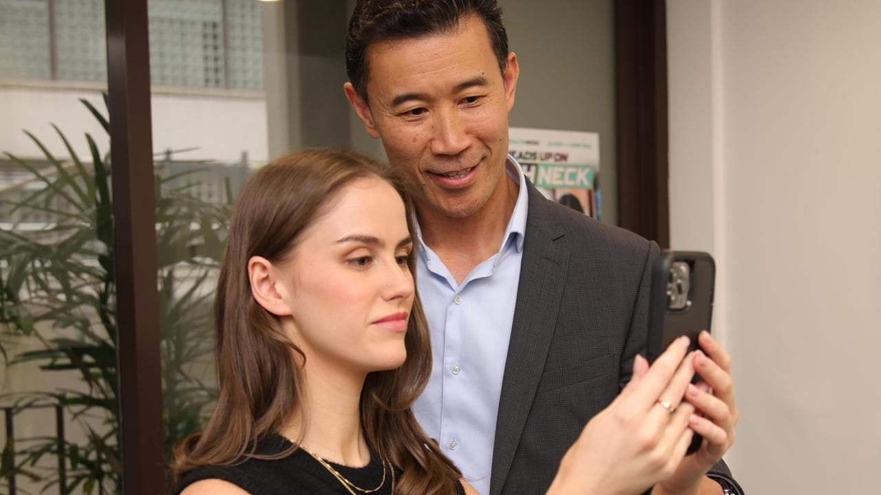 Chiropractor Dr Kim Lie Jom with Naoise Champion