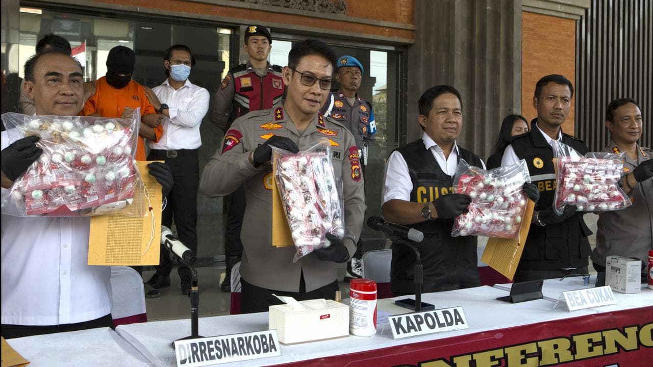 Australian man arrested in Bali