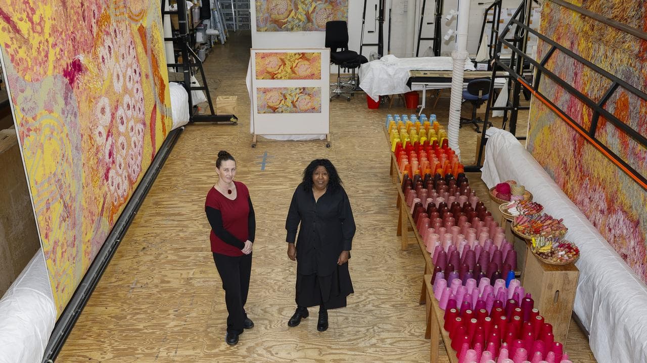 Amy Cornall (L) and Maree Clarke 