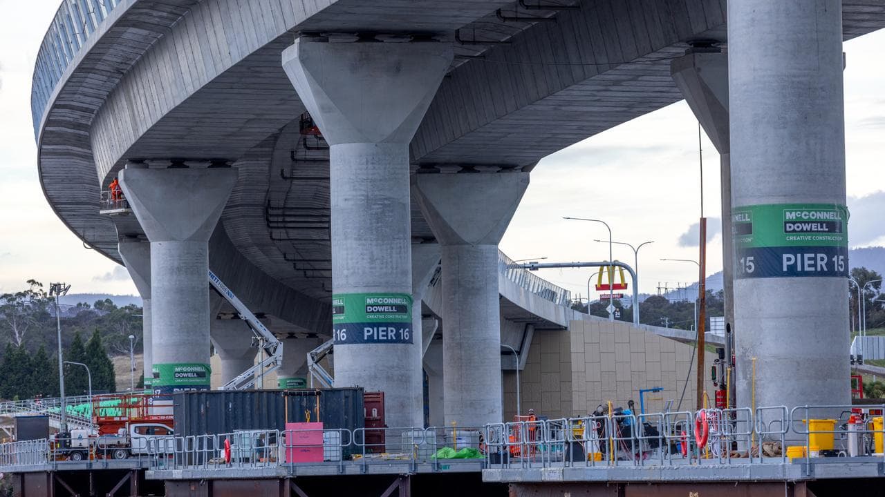 Bridgwater Bridge, at Bridgewater in Hobart