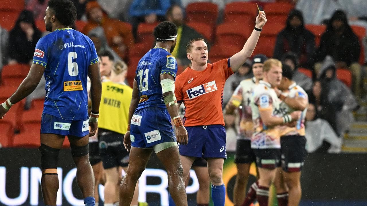 Drua's Iosefo Masi (c) yellow card against Reds