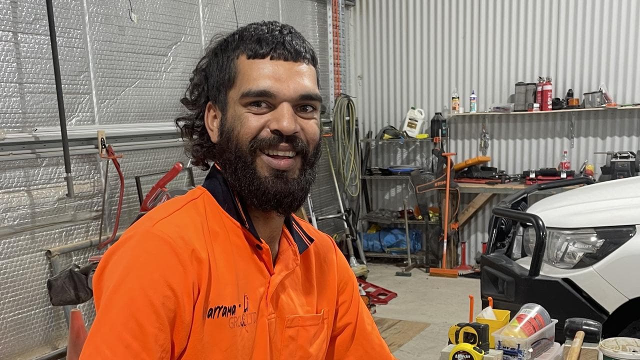 Stanley Smith at work at Warrama-li in Moree