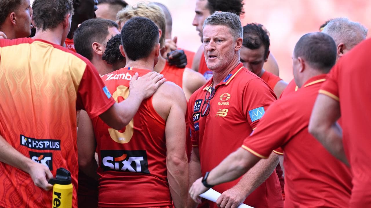 Suns coach Damien Hardwick.