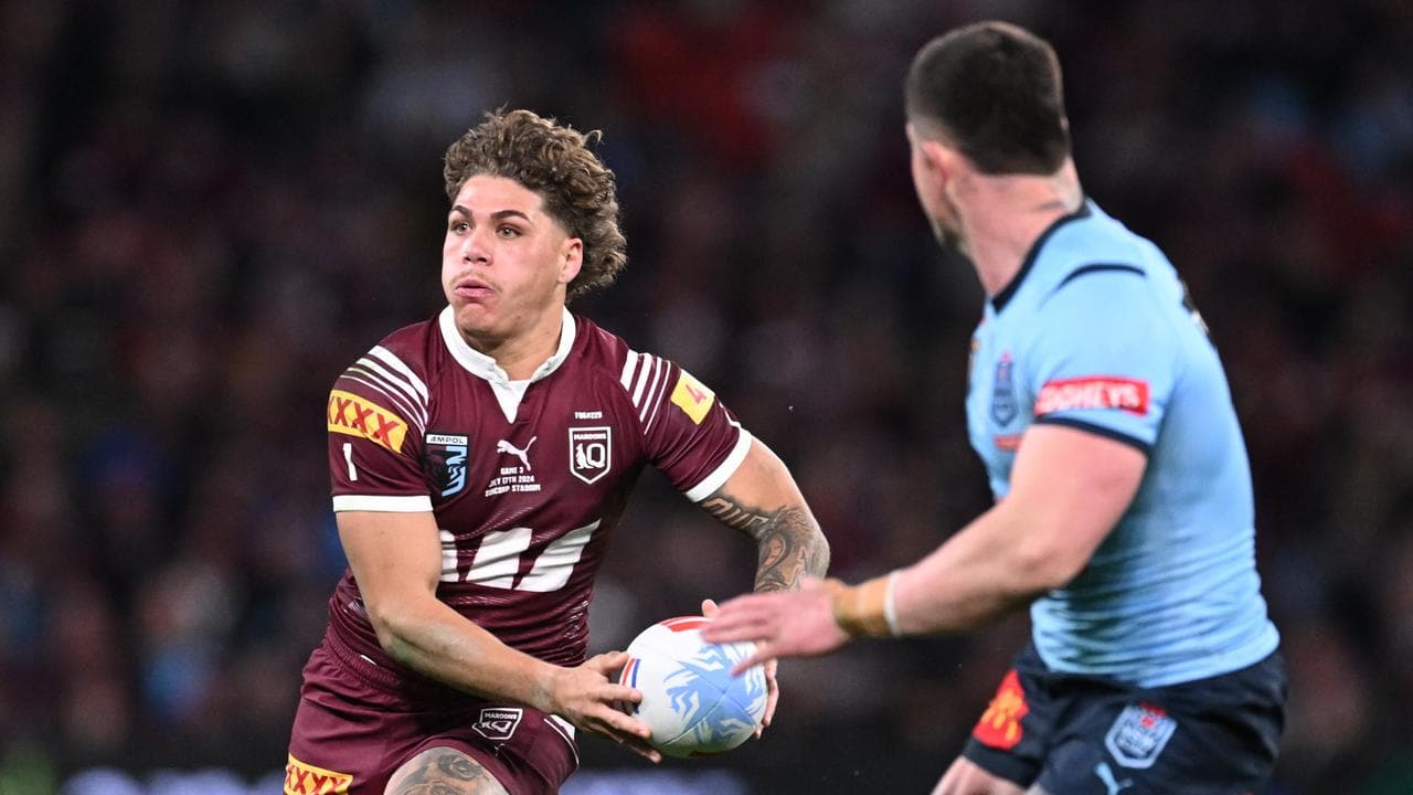Reece Walsh in action for Queensland during a State of Origin match