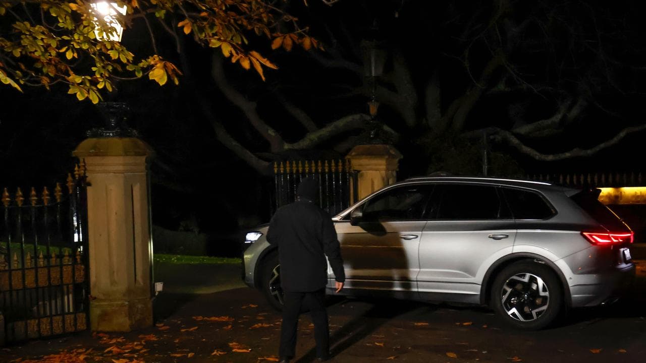 Government House arrival