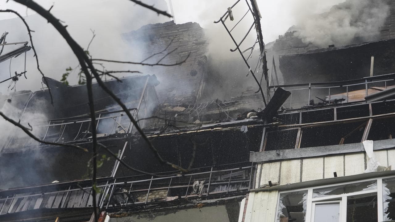 Russian attack on a residential building in Kharkiv