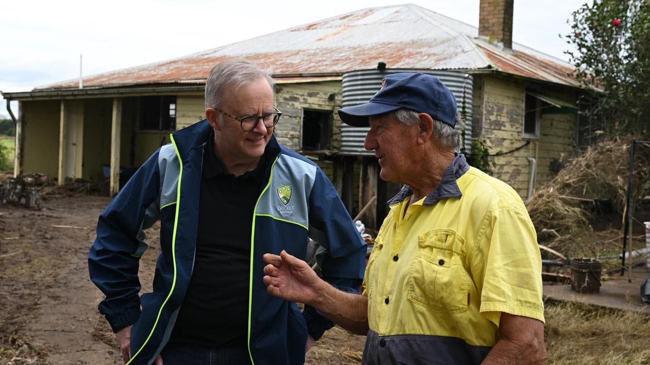 Prime Minister Anthony Albanese meets dairy farmer Milton Johnson