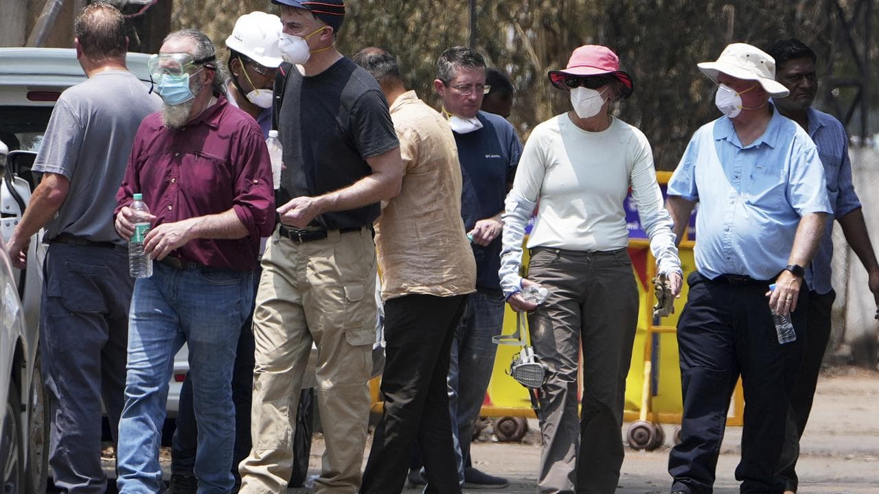 Air crash investigators