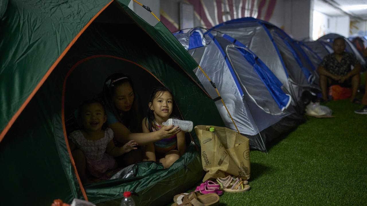 People sheltering in Tel Aviv