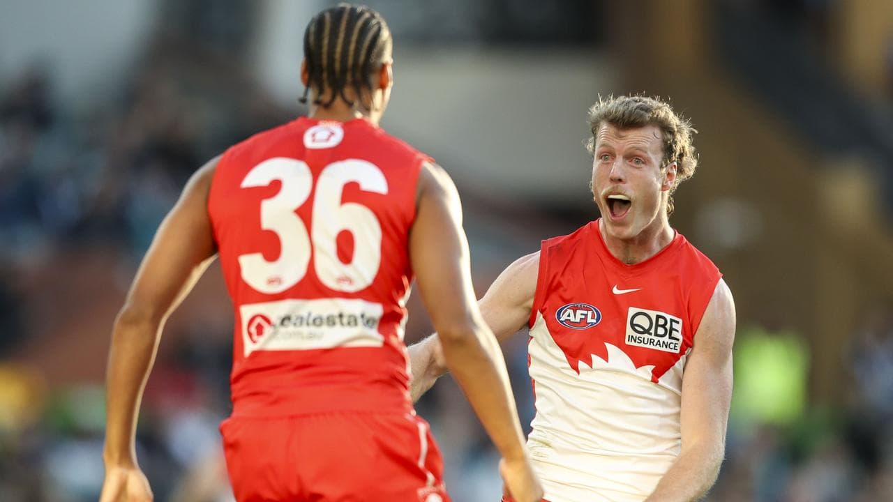 (L-R) Joel Amartey and Nick Blakey.