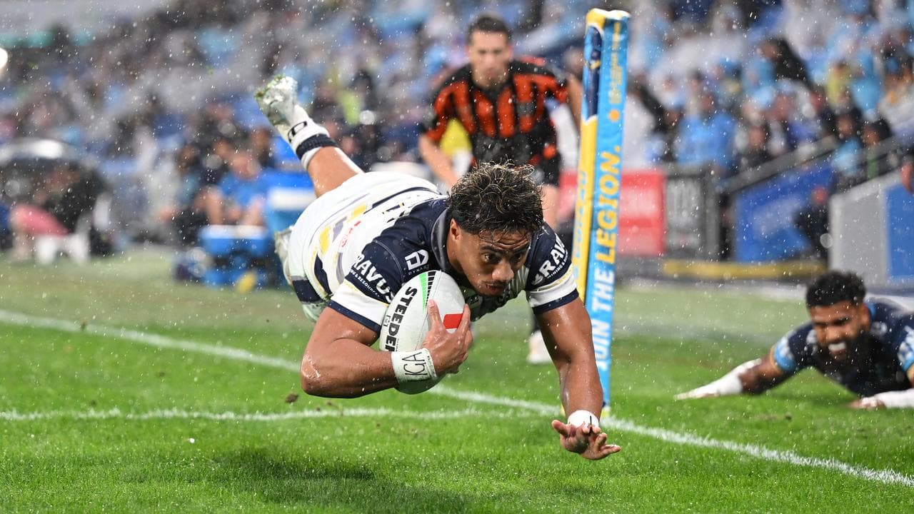 Murray Taulagi.