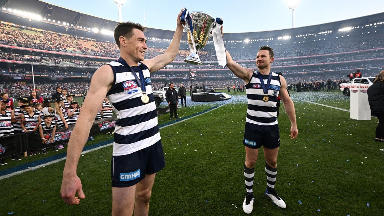 (L-R) Jeremy Cameron and Patrick Dangerfield.