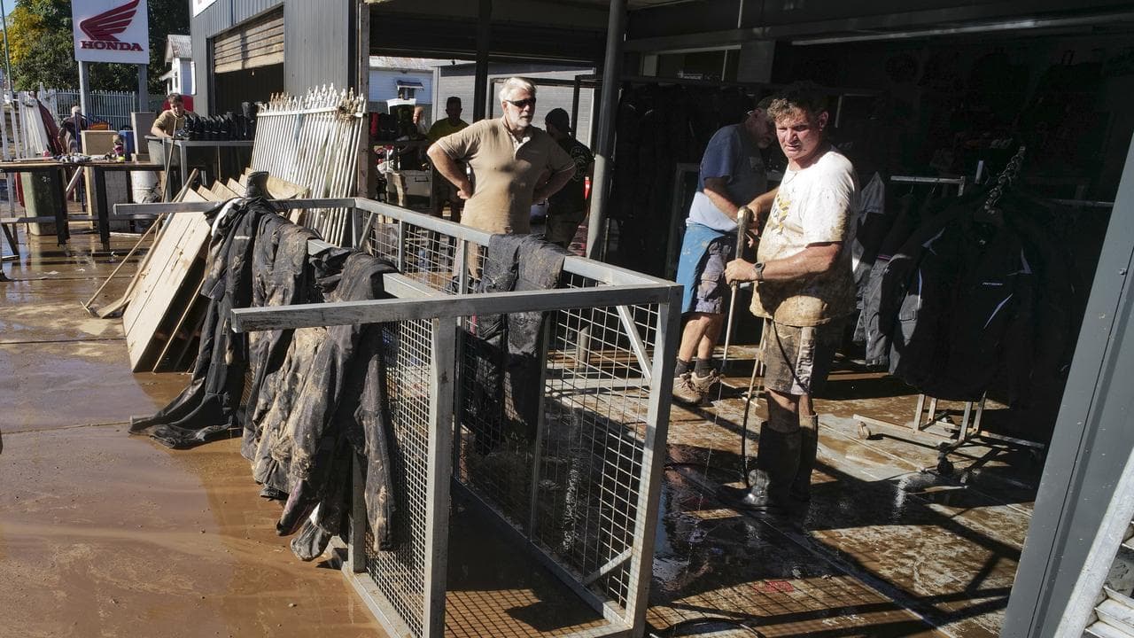 Local businesses cleaning up after flooding in Taree, New South Wales