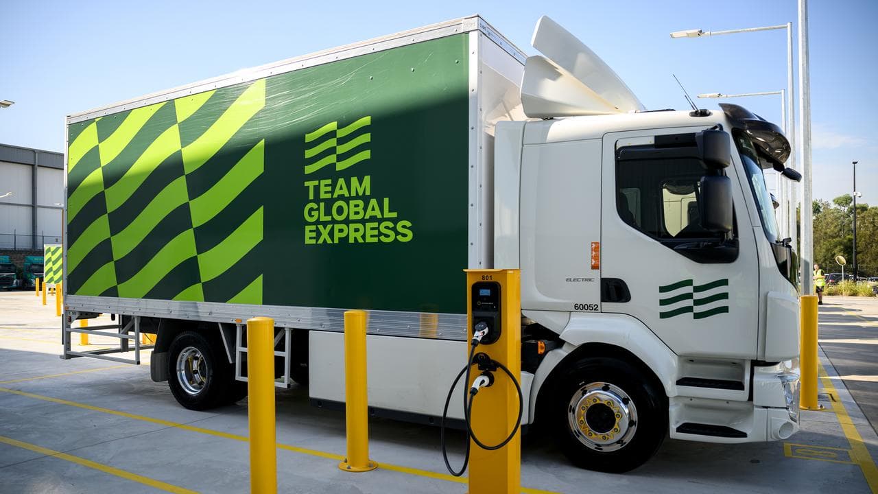 Team Global Express electric trucks