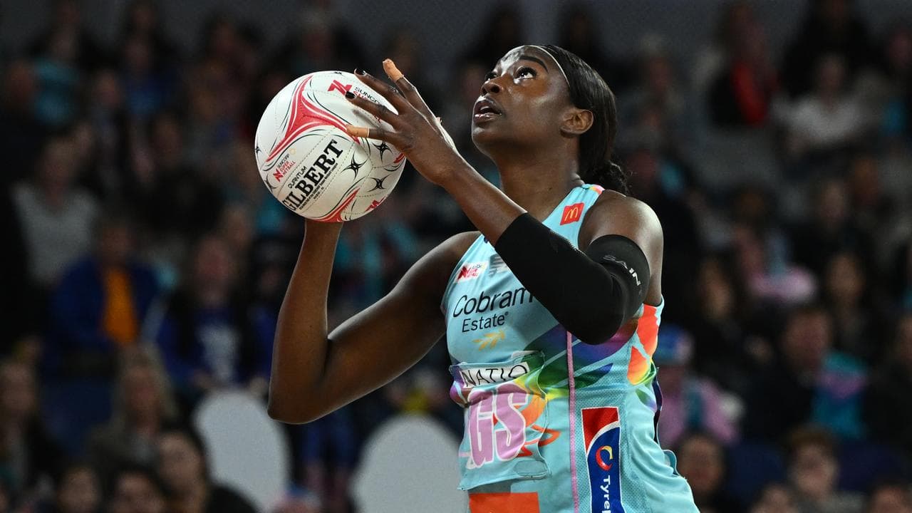 Shimona Jok of the Mavericks.