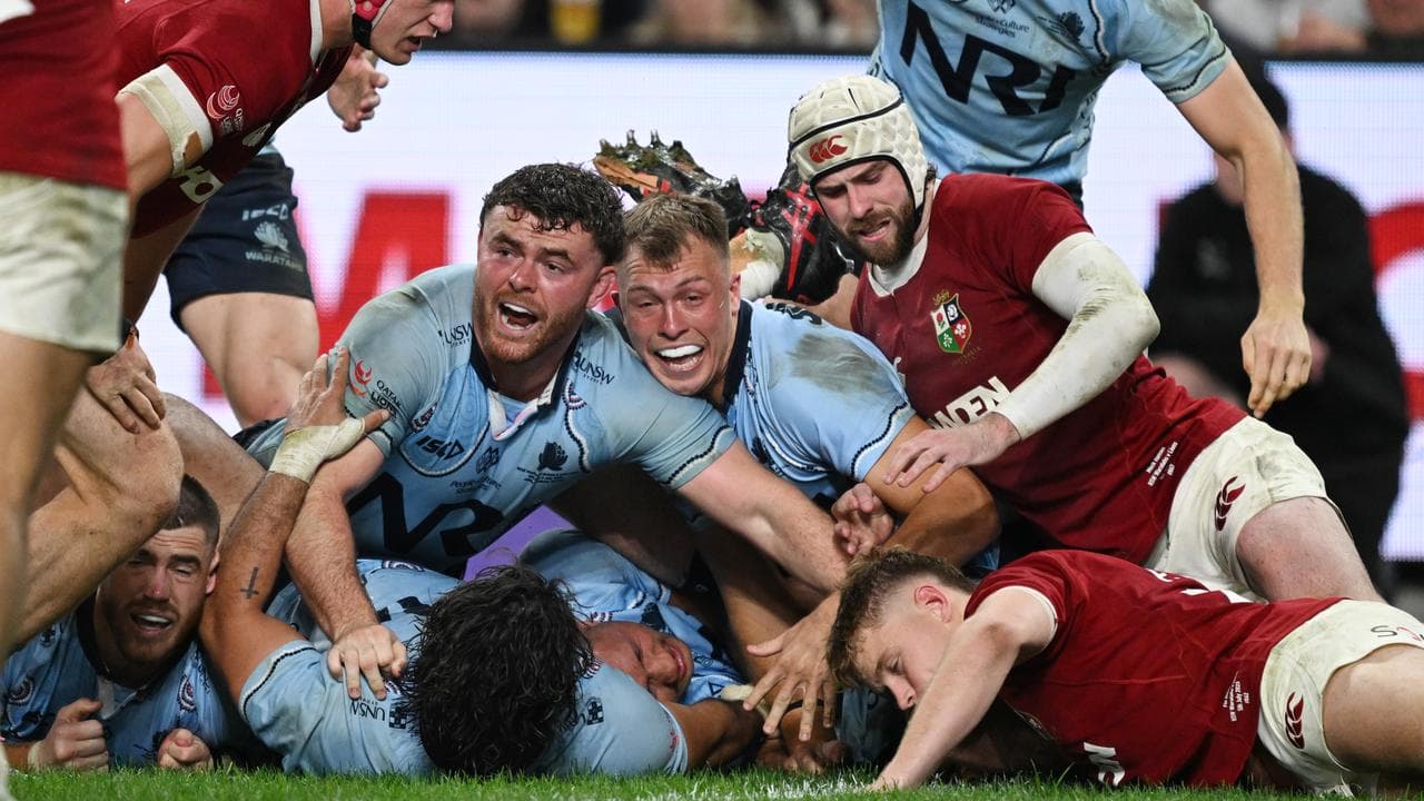 Celebrating NSW Waratahs players.