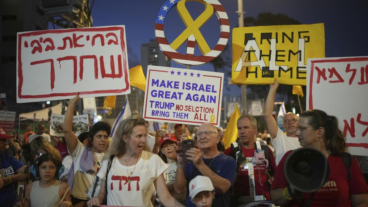 Israeli protesters demand end of the Gaza war and release of hostages