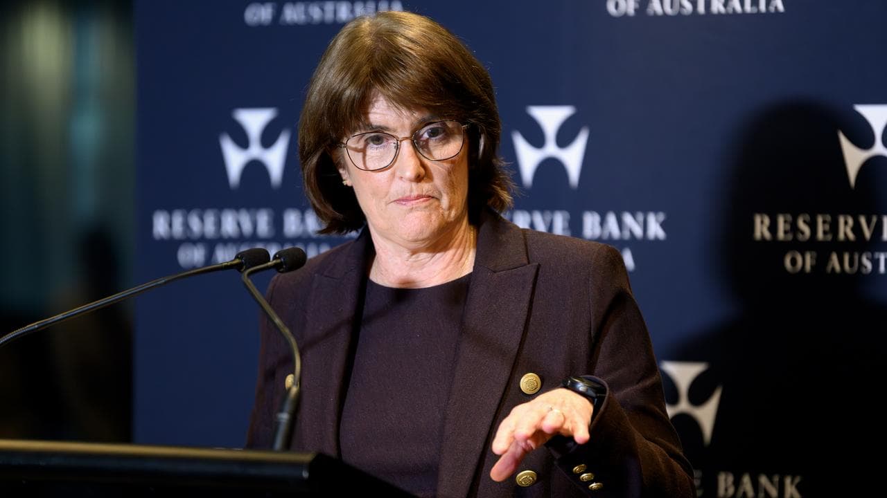 Michele Bullock at lectern