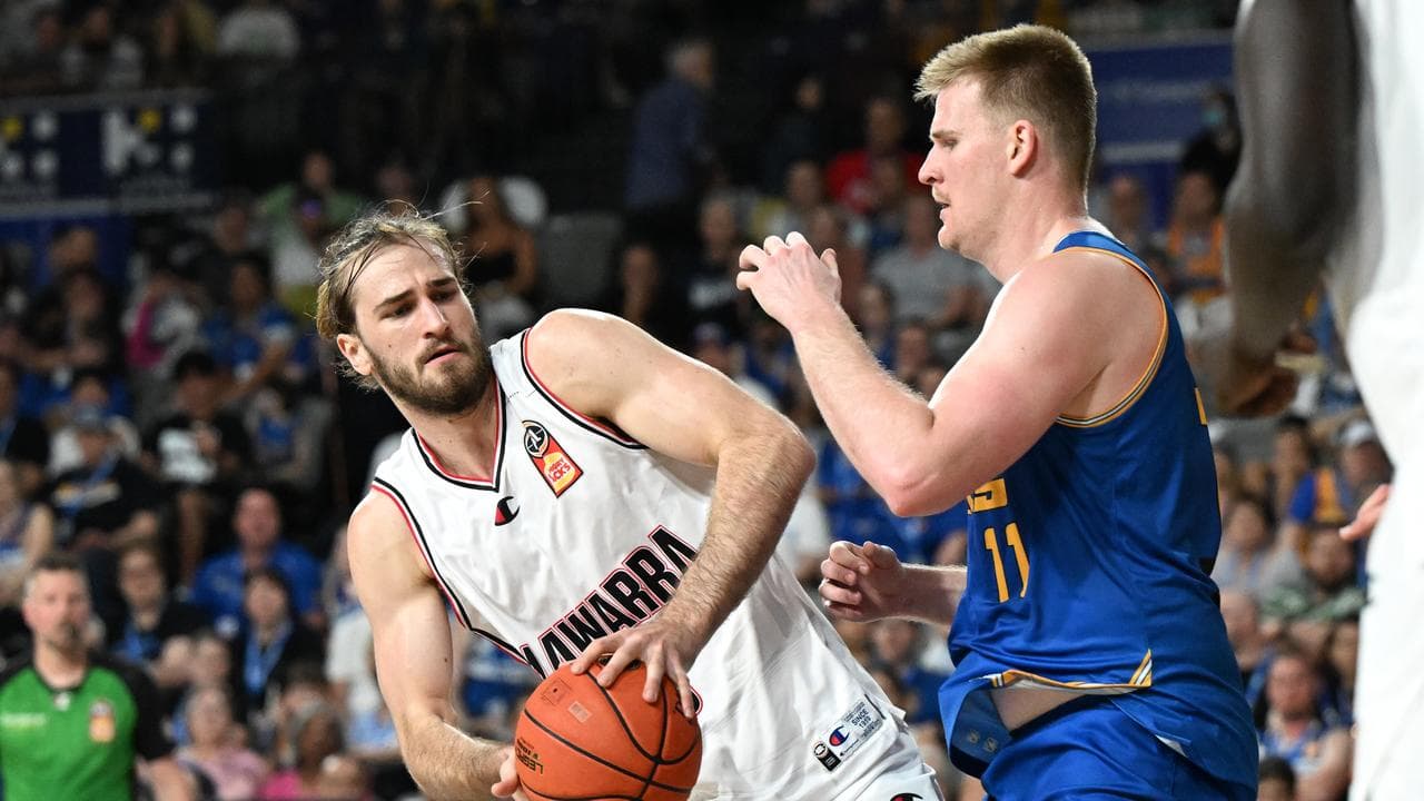 (L-R) Sam Froling and Harry Froling.