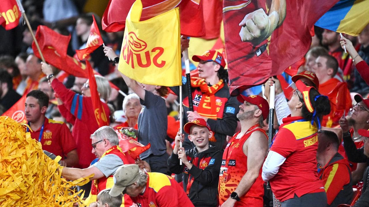 Gold Coast Suns fans
