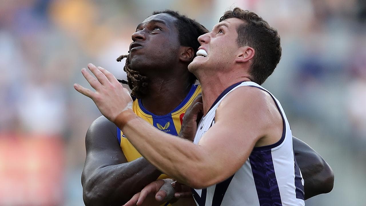 (L-R) Nic Naitanui and Lloyd Meek.