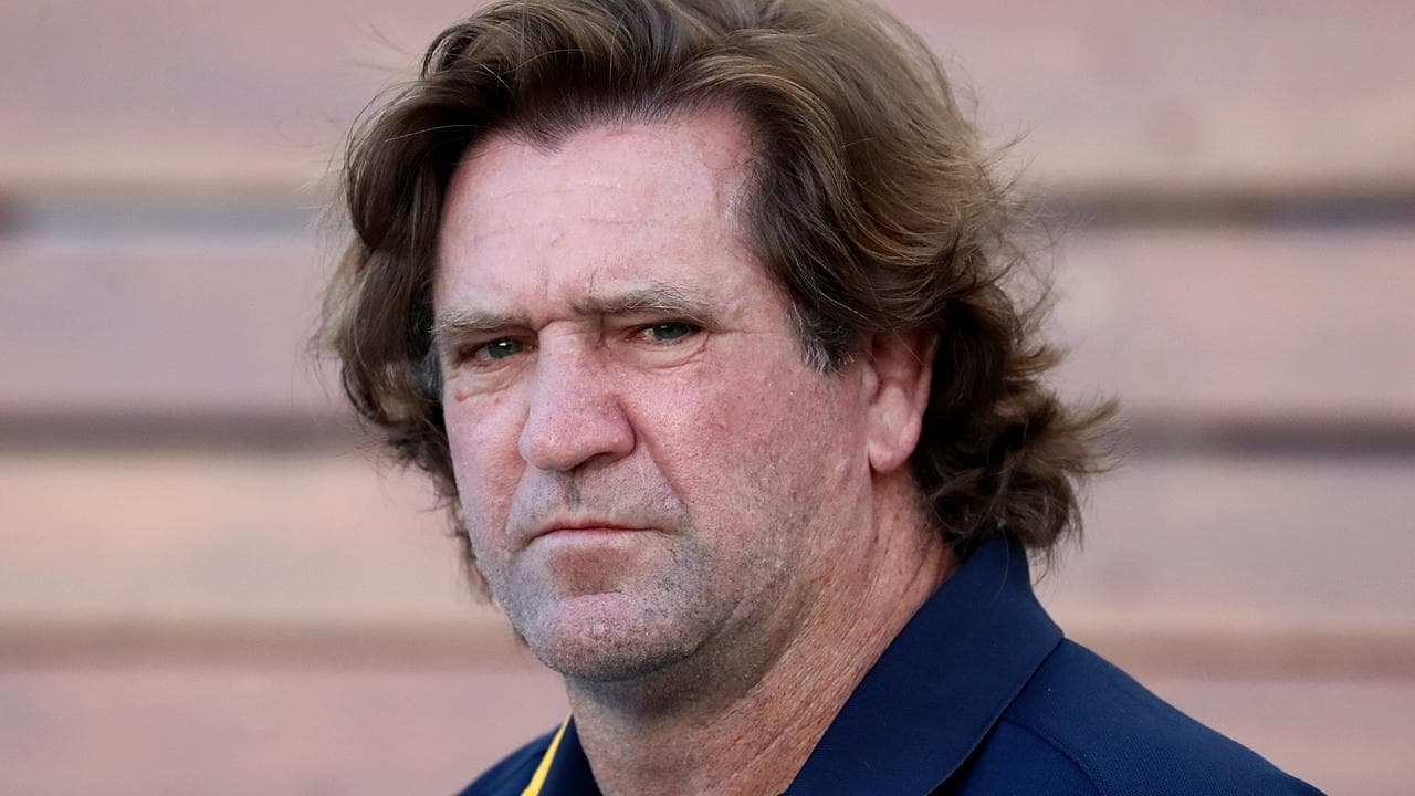 Des Hasler.