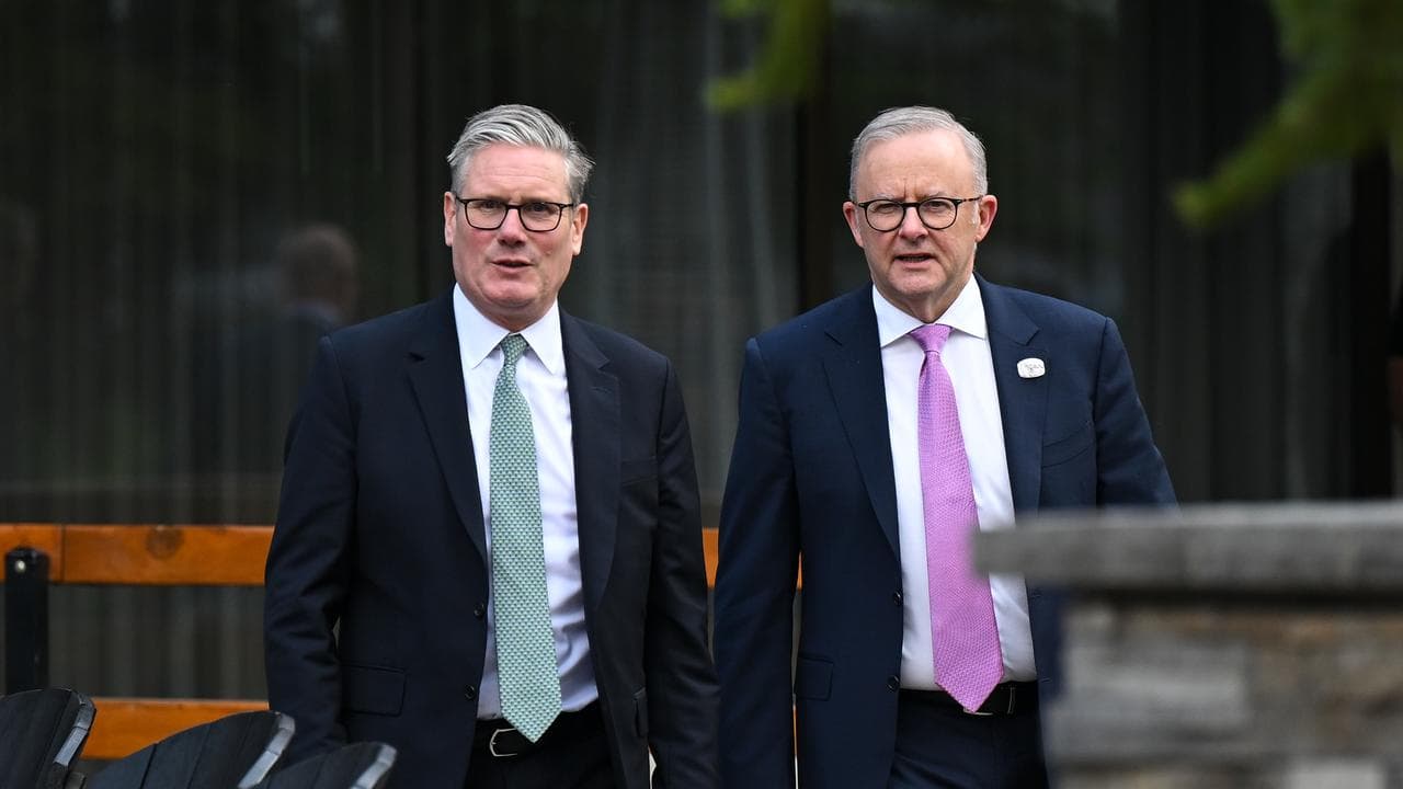 Anthony Albanese and Keir Starmer