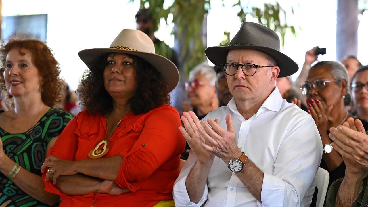 (L-R) Malarndirri McCarthy, Anthony Albanese and Jack Thompson