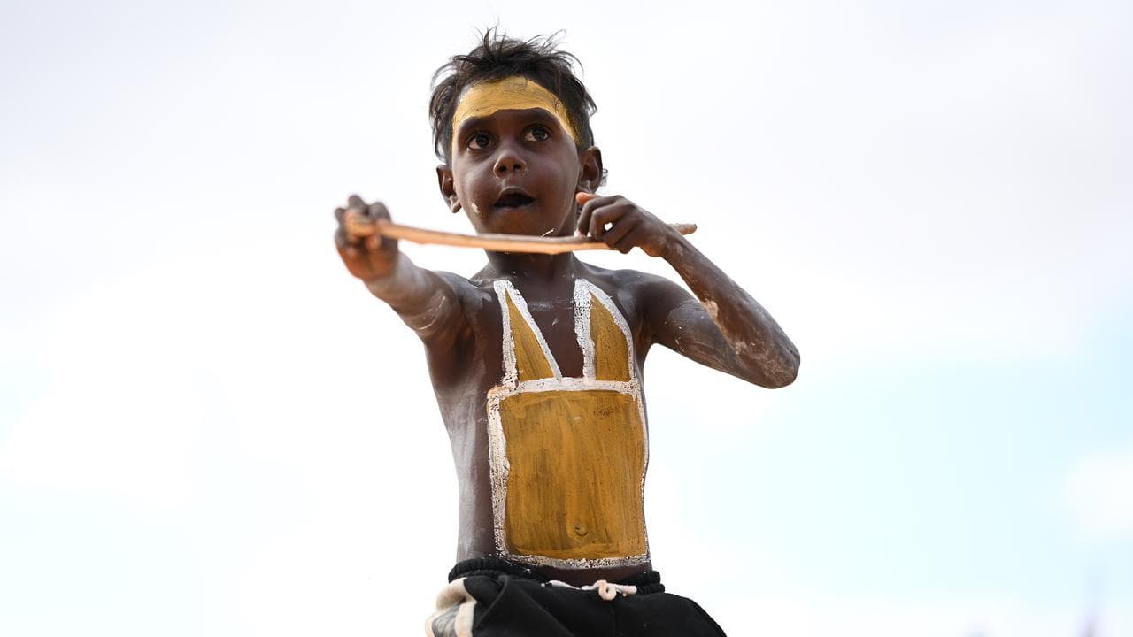 A dancer from the Gumatj clan