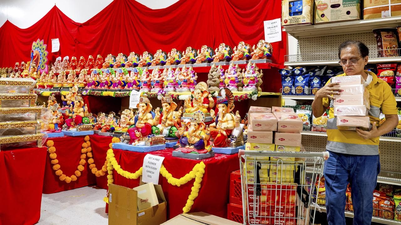 An Indian shop in California