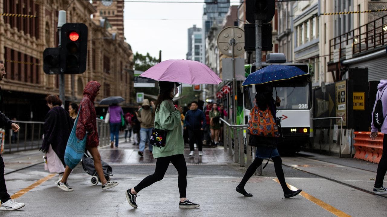 People in Melbourne CBD