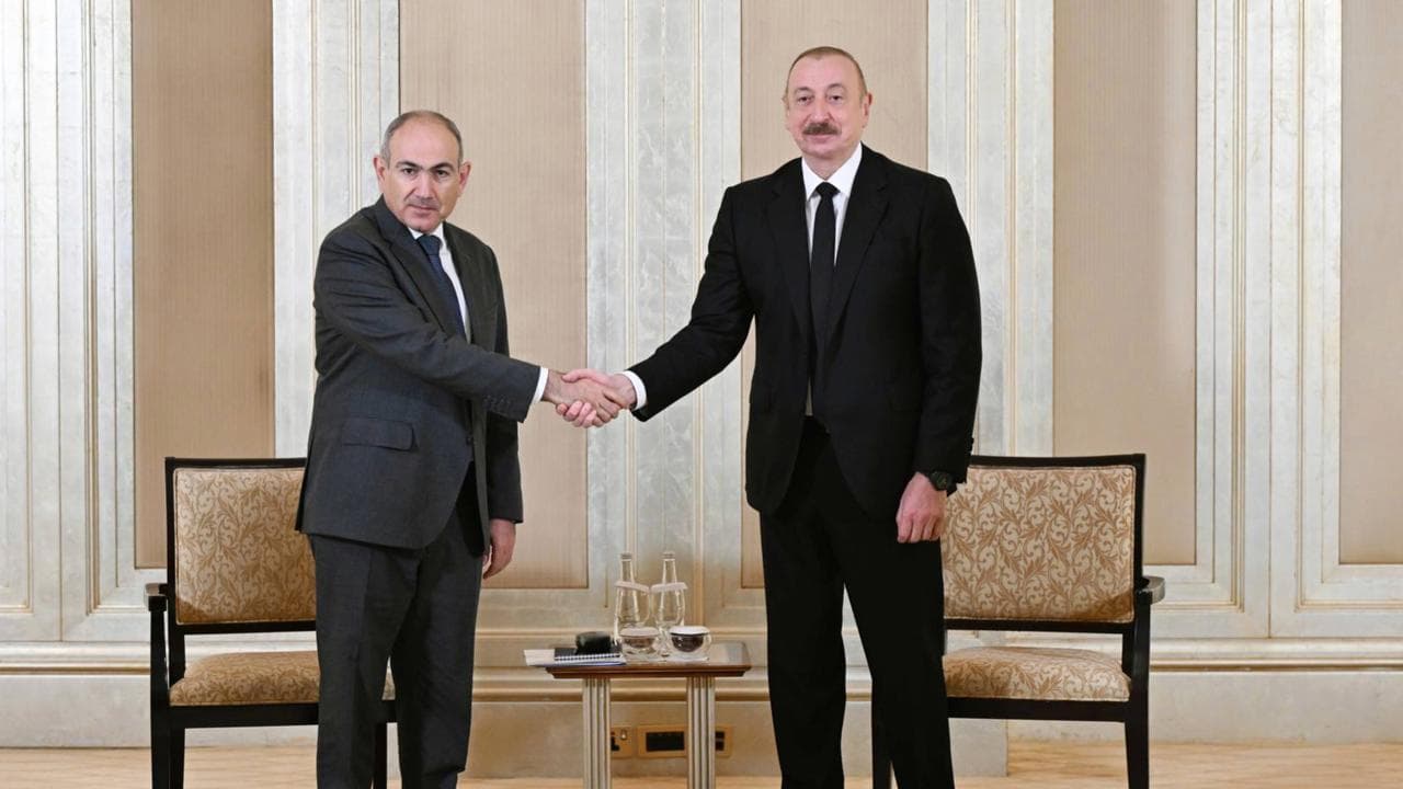 Armenia's Nikol Pashinyan and Azerbaijan's Ilham Aliyev