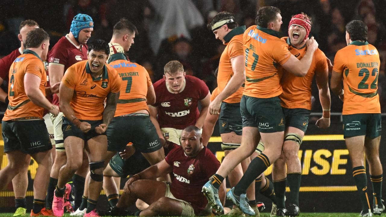 Celebrating Wallabies players.