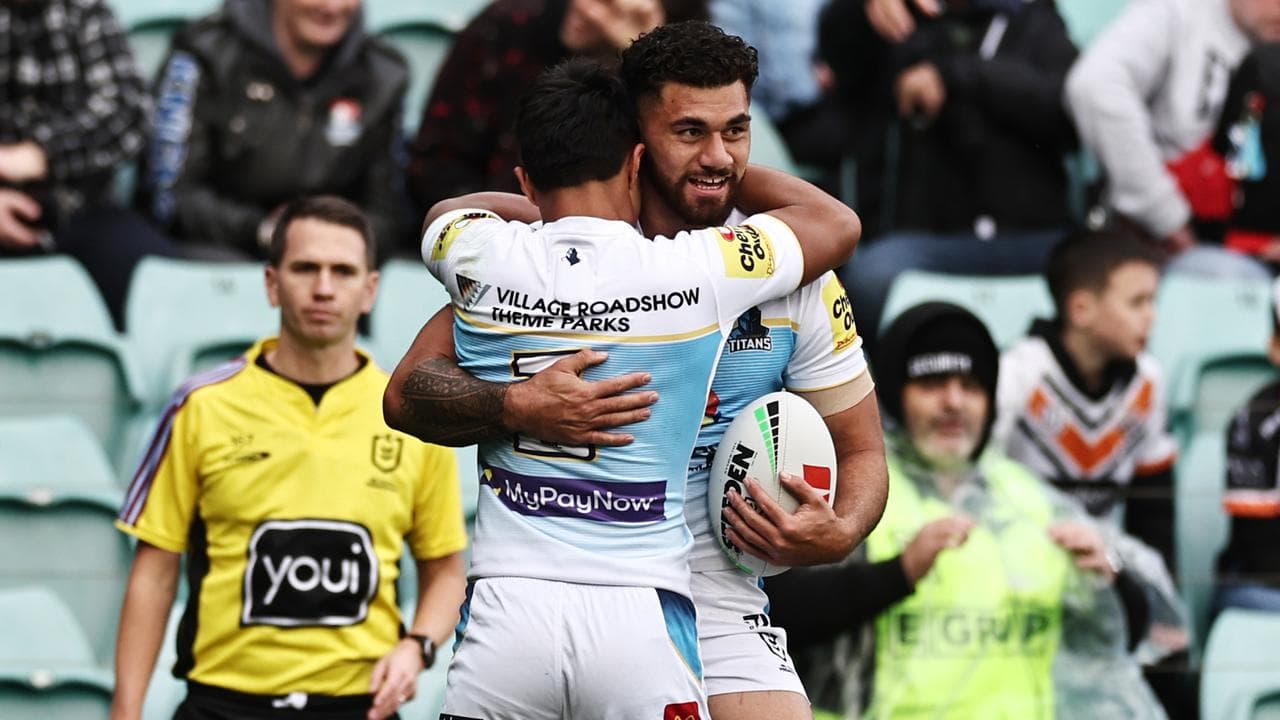 Jojo Fifita.