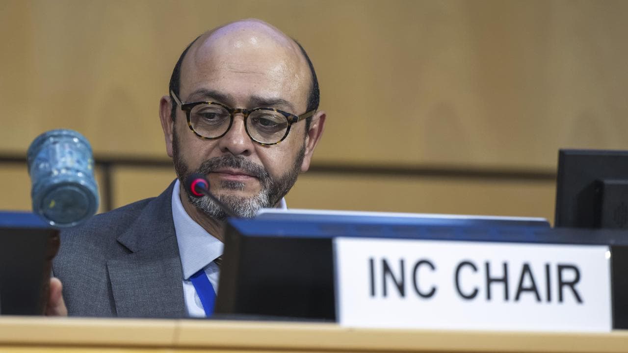 Chair of the International Negotiating Committee Luis Vayas Valdivieso