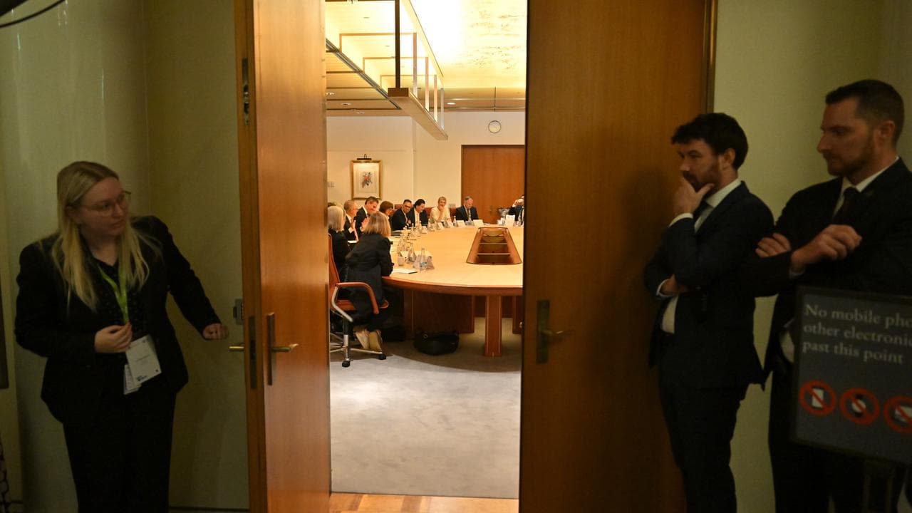 The economic roundtable