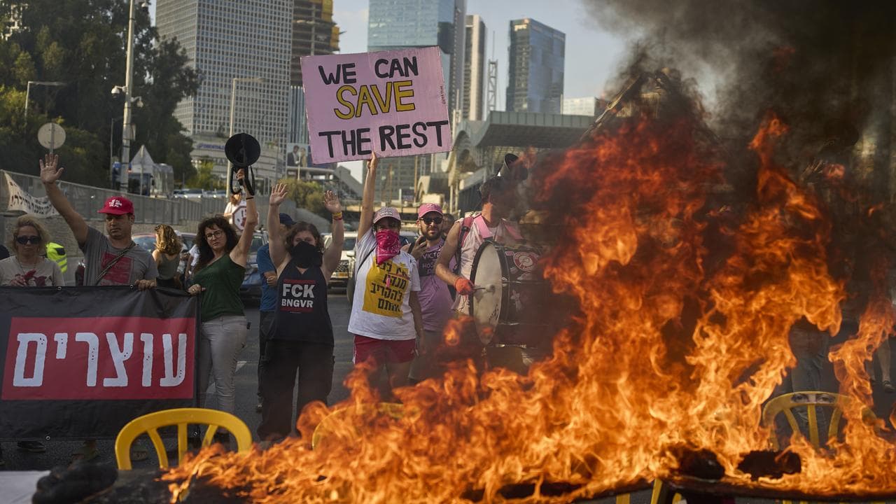 Protesters in Tel Aviv demand Hamas release its hostages