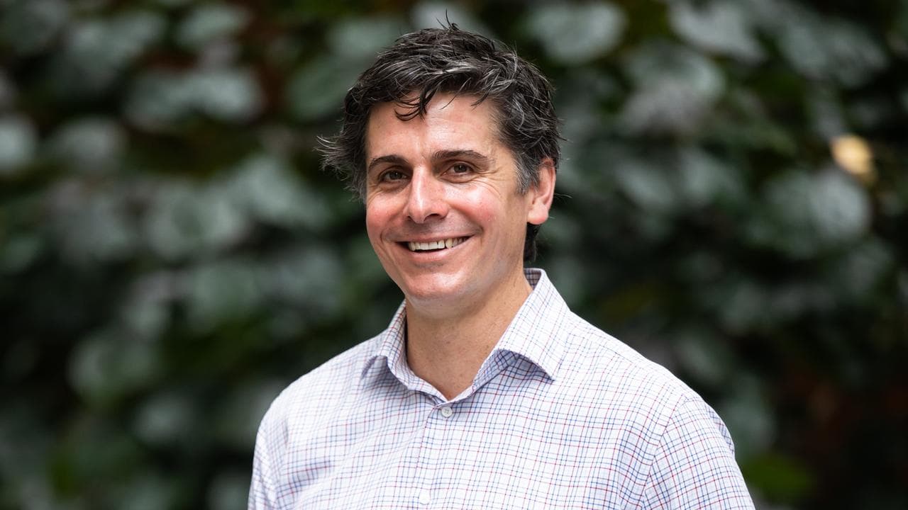 Lifeline Australia Chair Professor Steve Moylan poses for a photo