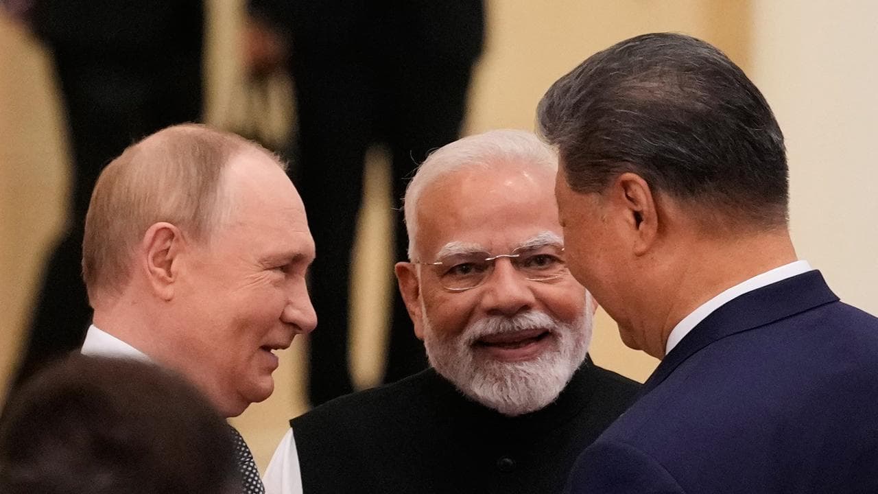 Vladimir Putin, Narendra Modi and Xi Jinping 