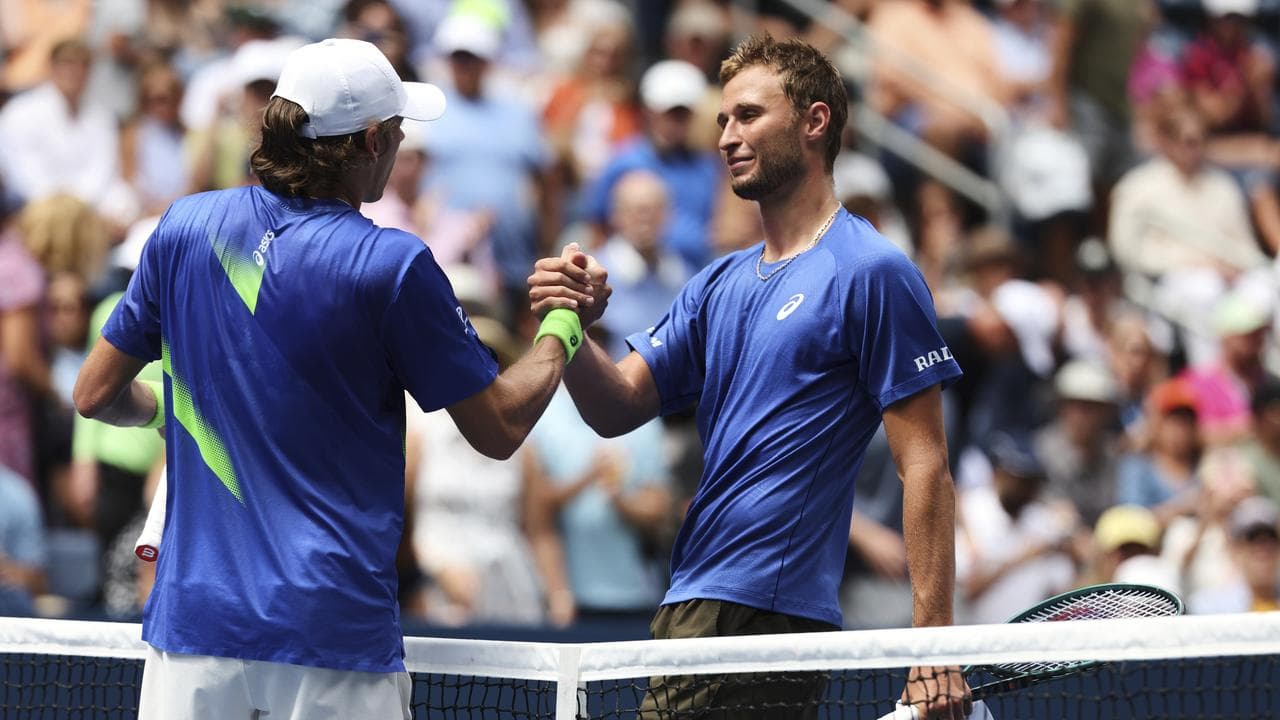 Leandro Riedi, Alex de Minaur