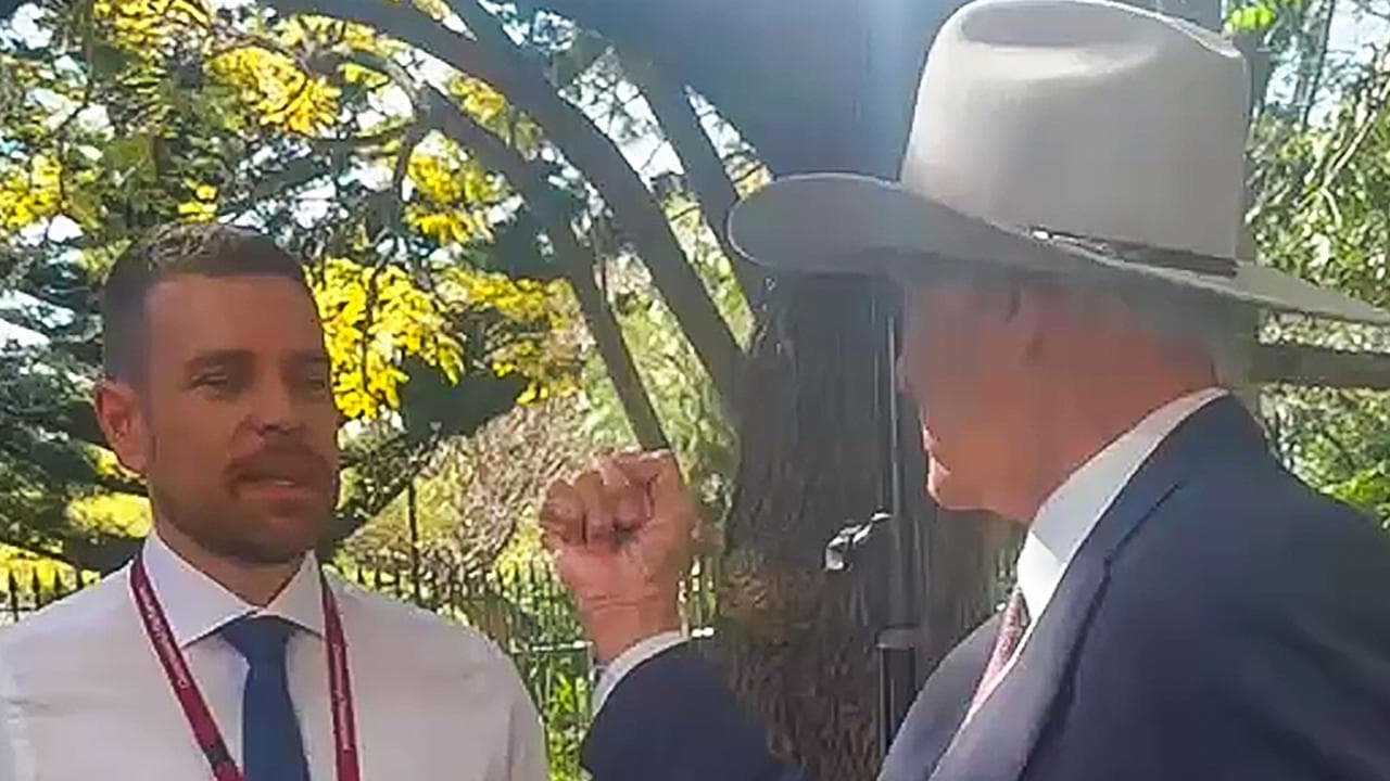 Bob Katter argues with Nine reporter Josh Bavas