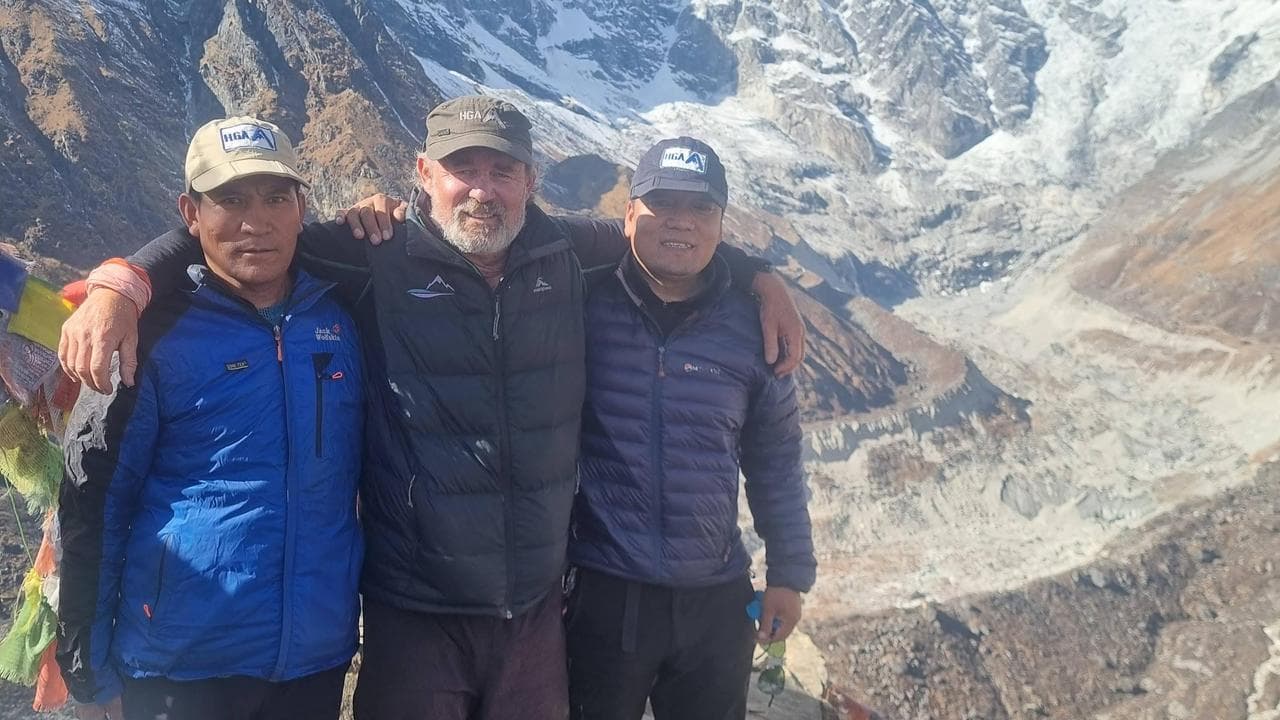 Himalayan Guiding Australia founder Seane Pieper (centre)