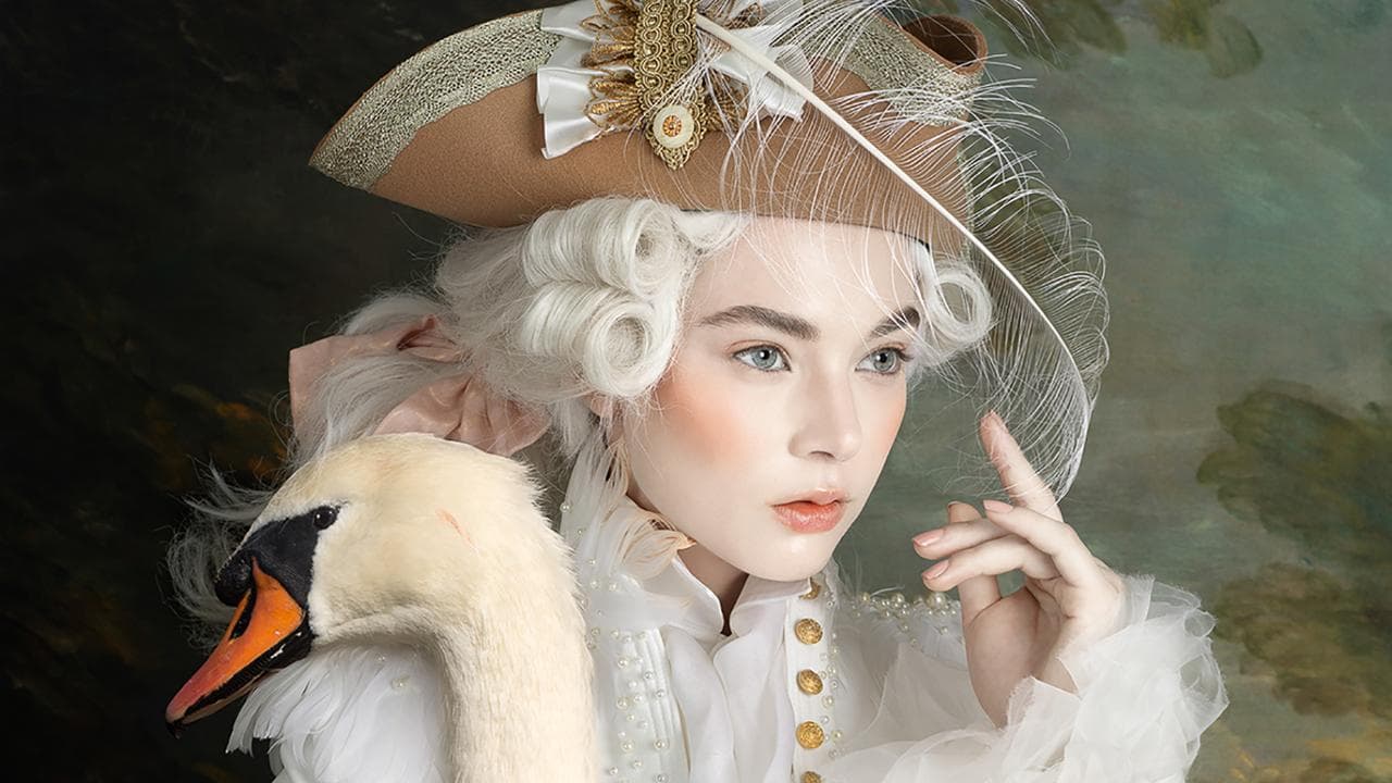 Alexia Sinclair, Royal Swan, 2024, Photomontage