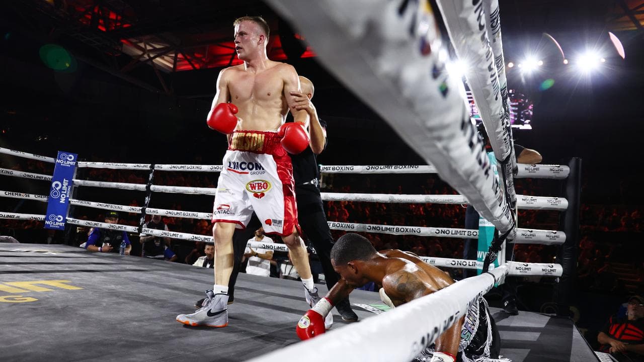 Liam Wilson in action against Jorge Santana.