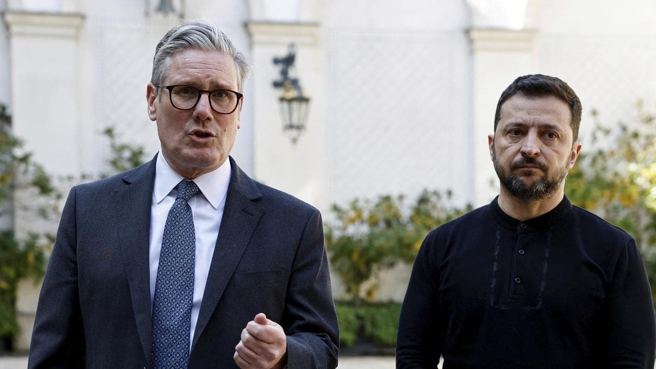 British PM Keir Starmer, Ukraine's President Volodymyr Zelenskiy