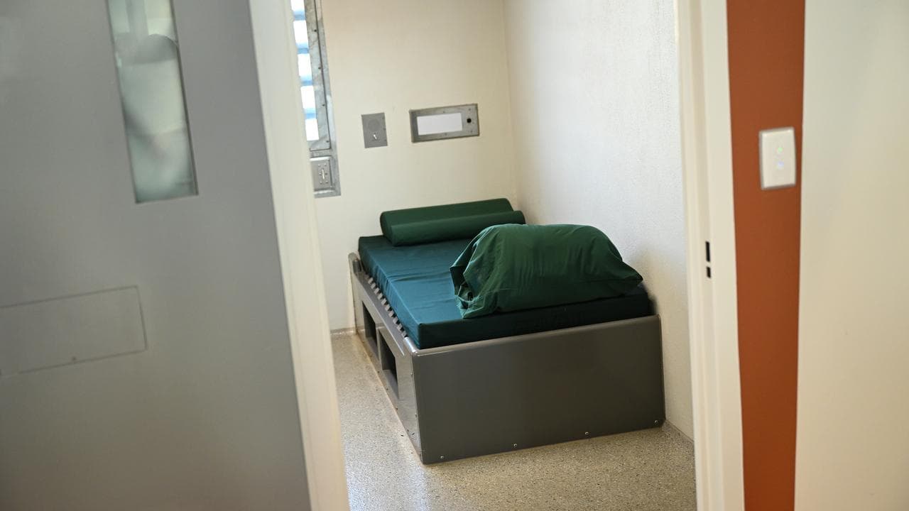 A prison bed (file image)