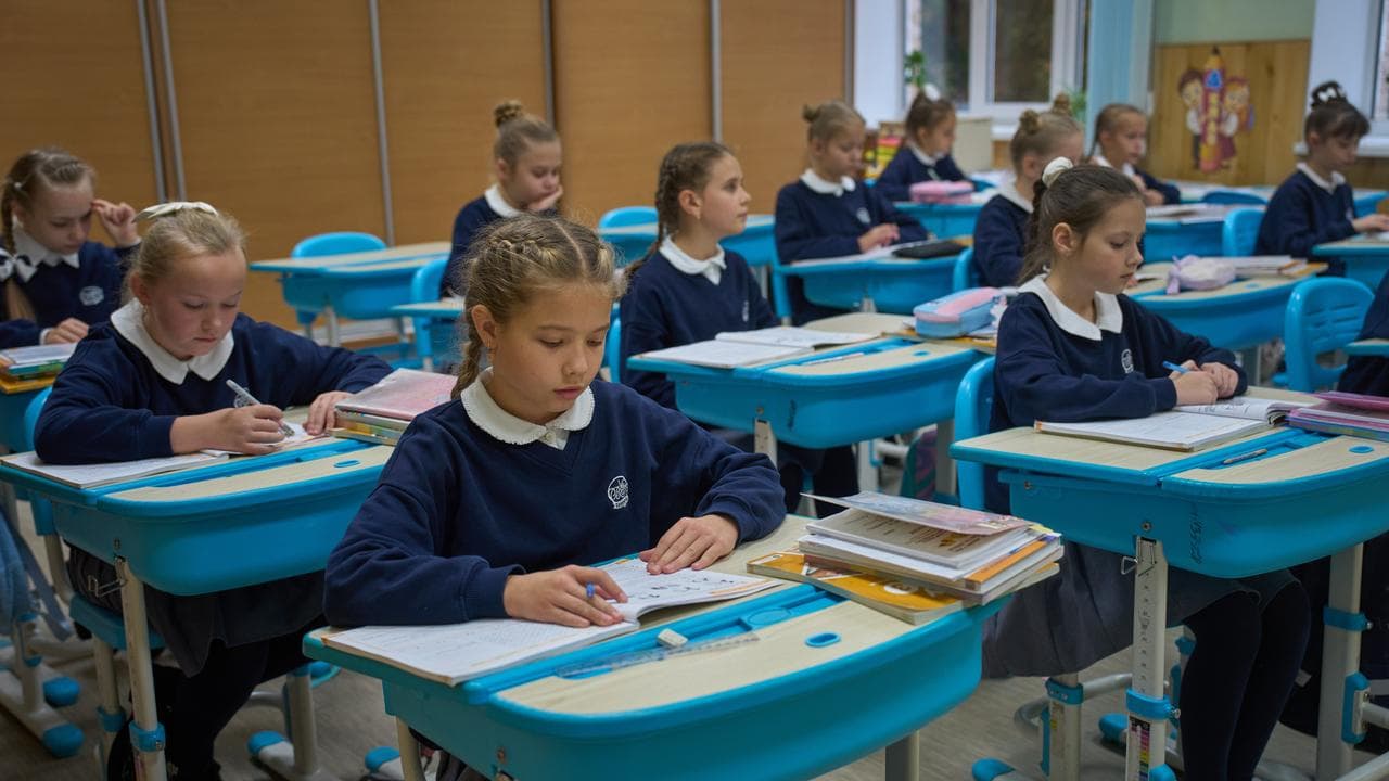 Schoolgirls in Ukraine