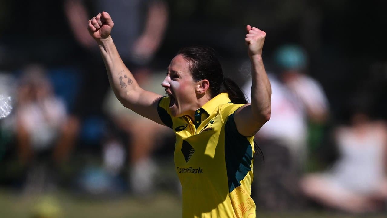 Australian bowler Megan Schutt